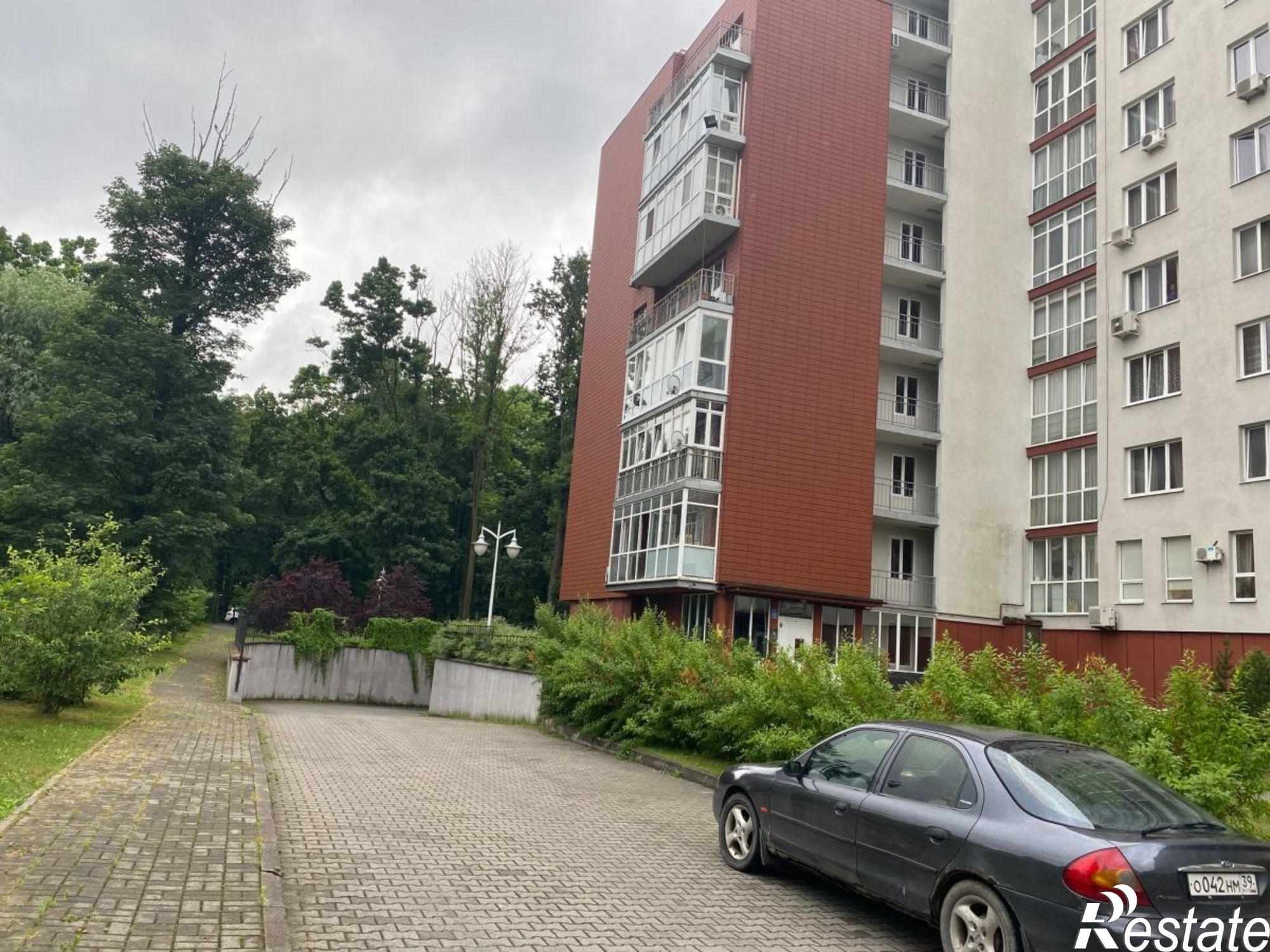 Купить квартиру за 13 500 000 рублей на Д.Донского ул, 20