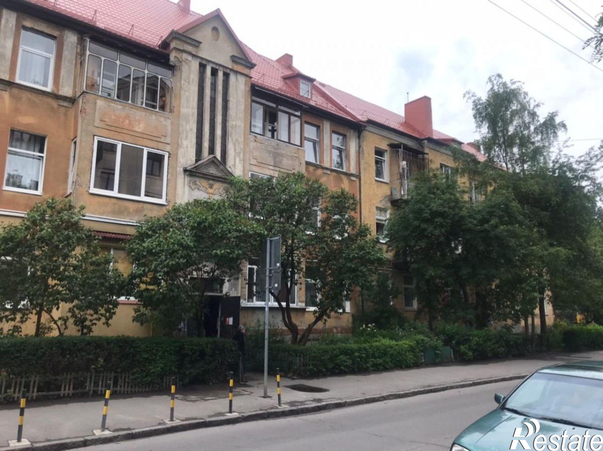 Купить квартиру за 9 400 000 рублей на Алябьева ул, 31