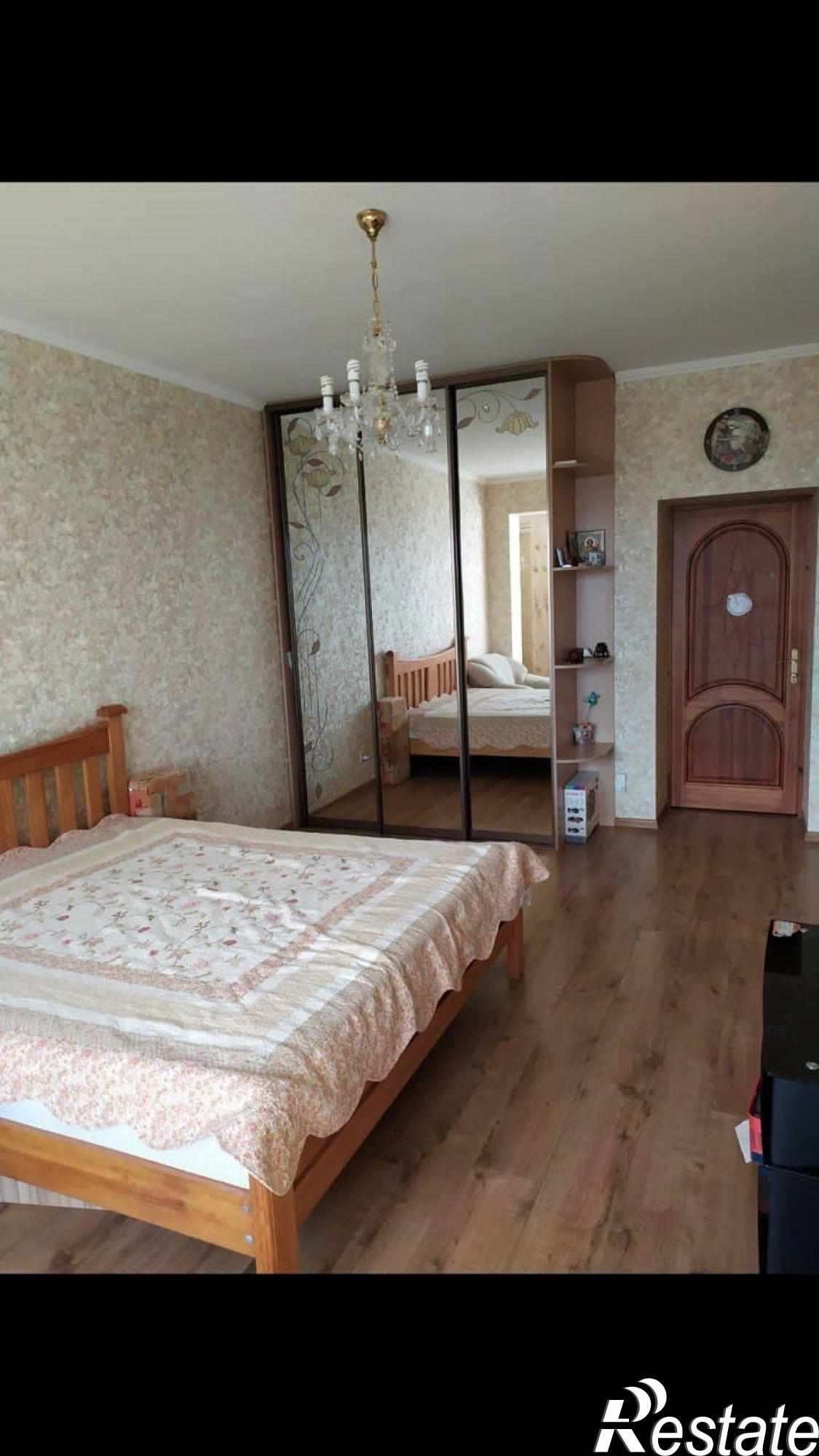 Купить квартиру за 13 100 000 рублей на Ю.Гагарина ул, 2А