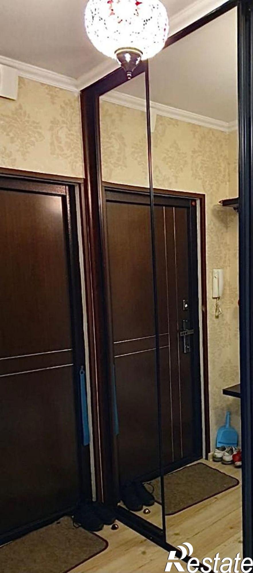 Купить квартиру за 6 100 000 рублей на Горького ул, 159