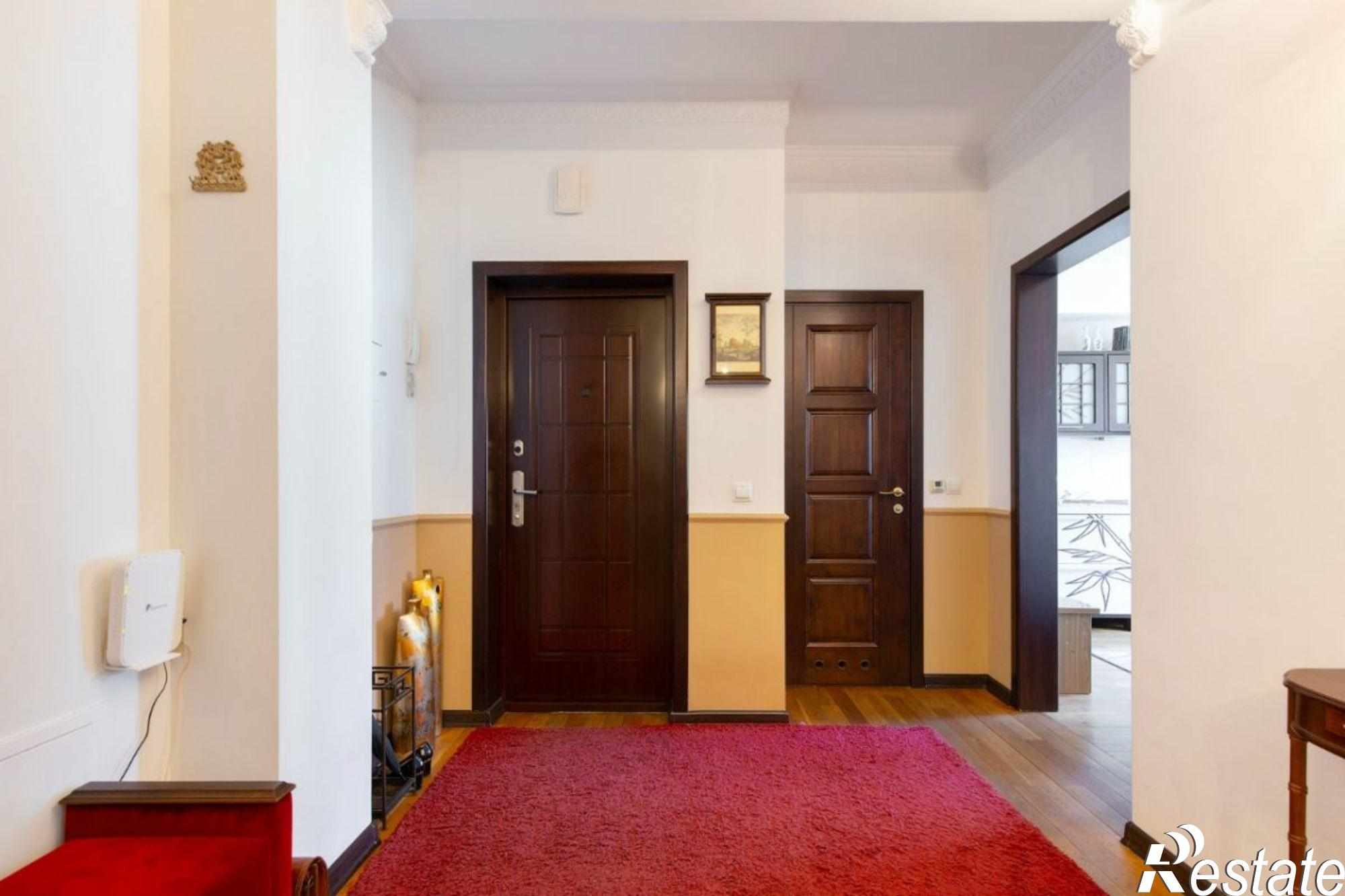 Купить квартиру за 9 350 000 рублей на Парковый пер, 6