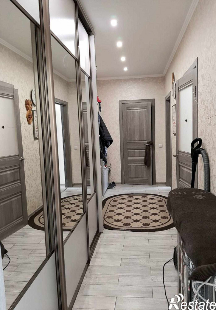 2-комн квартира Согласия ул, 38