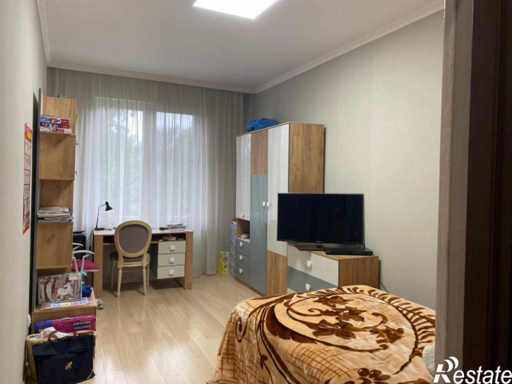 3-комн квартира Д.Донского ул, 20