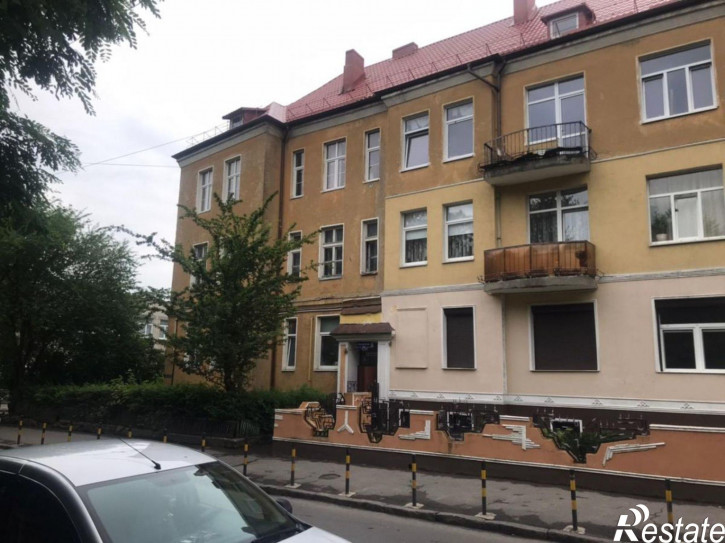 3-комн квартира Алябьева ул, 31