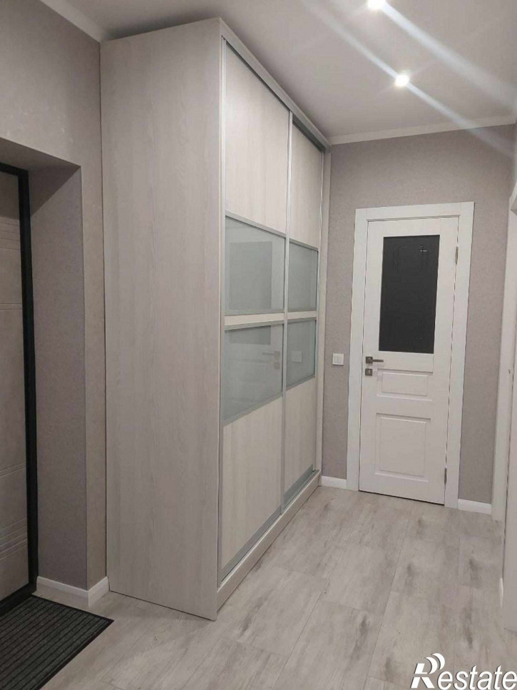 2-комн квартира У.Громовой ул, 131