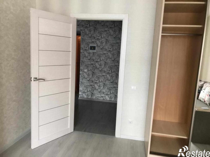 1-комн квартира Тихоокеанская ул, 44