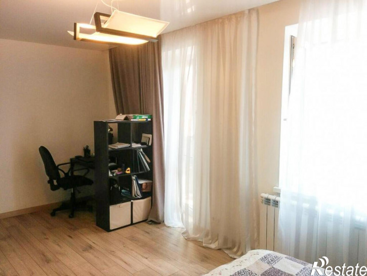 2-комн квартира Клиническая ул, 25