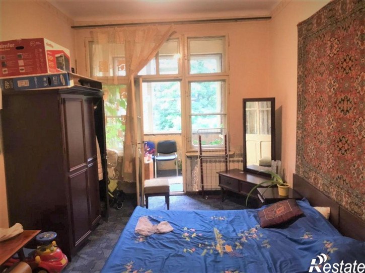 3-комн квартира Алябьева ул, 31