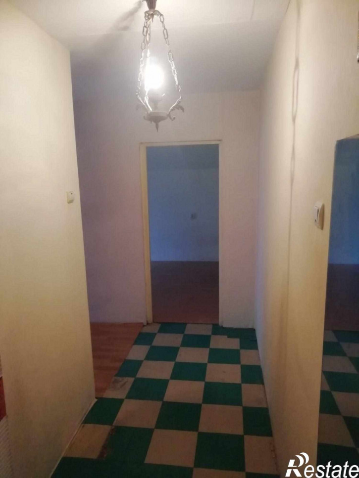1-комн квартира 9 Апреля ул, 92
