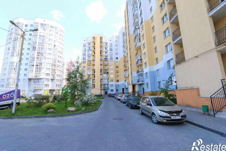 2-комн квартира Орудийная ул, 30 б