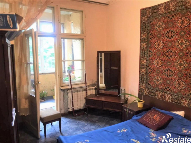 3-комн квартира Алябьева ул, 31