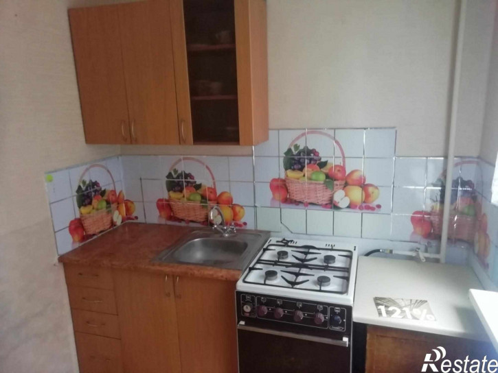 1-комн квартира 9 Апреля ул, 92