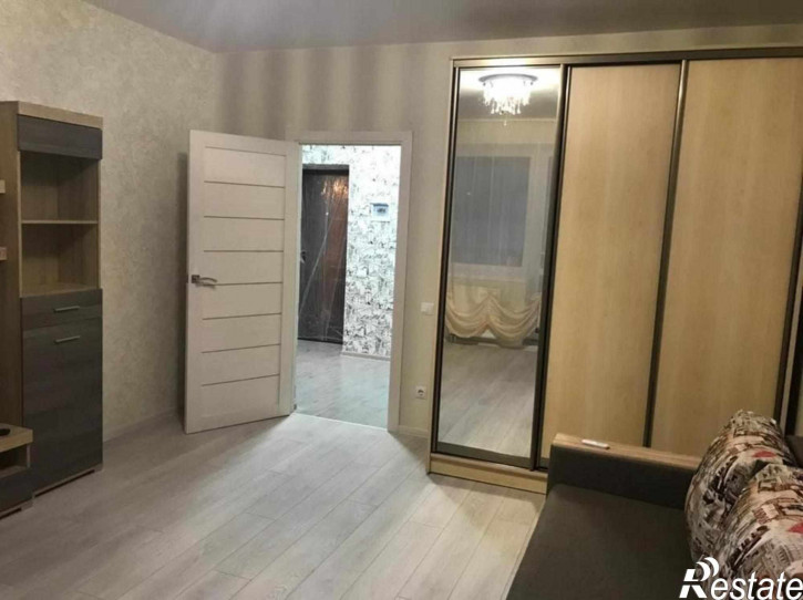 1-комн квартира Тихоокеанская ул, 44
