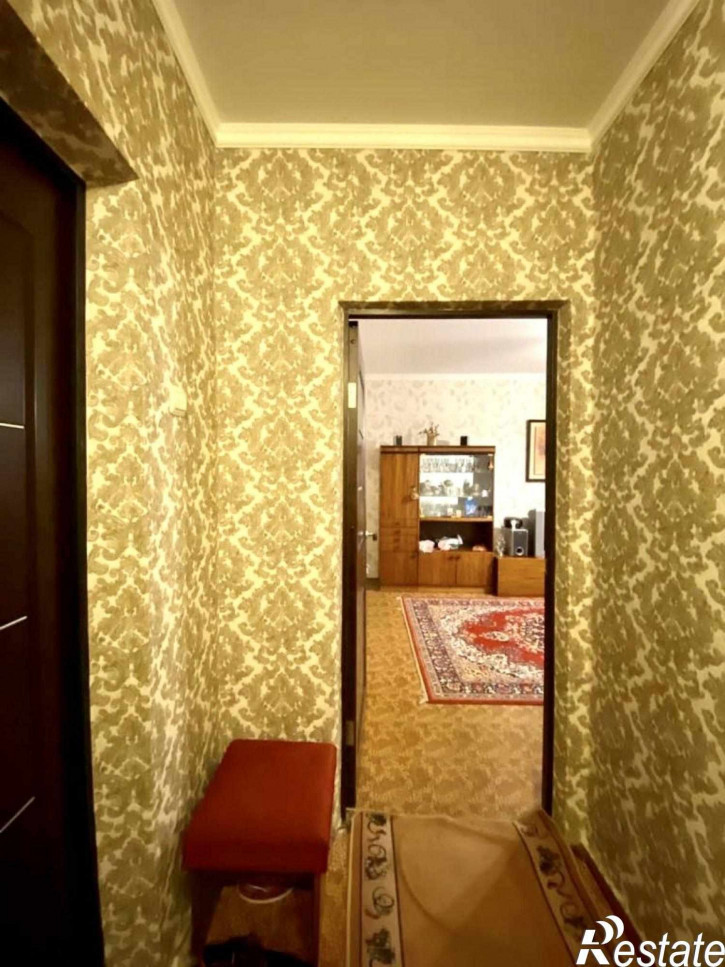 2-комн квартира Алданская ул, 14