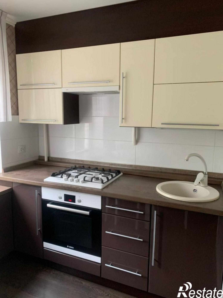 3-комн квартира Красносельская ул, 51