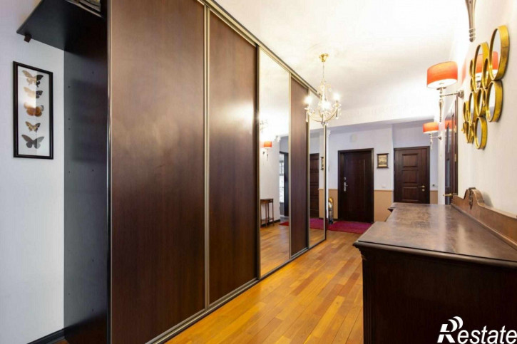 3-комн квартира Парковый пер, 6