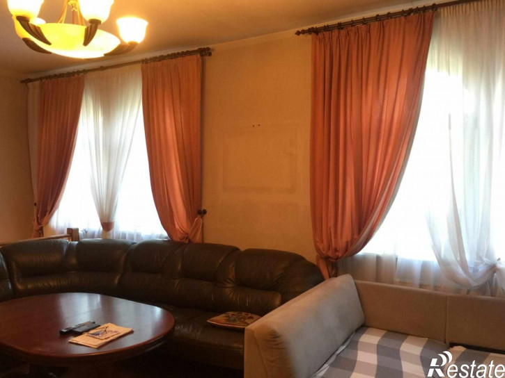 4-комн квартира Чехова ул, 26