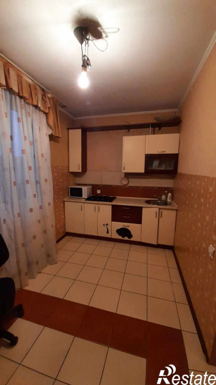 6-комн квартира Красносельская ул, 80б
