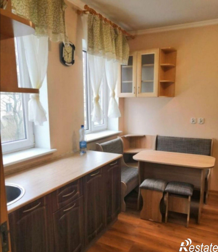 2-комн квартира А.Невского ул, 77а