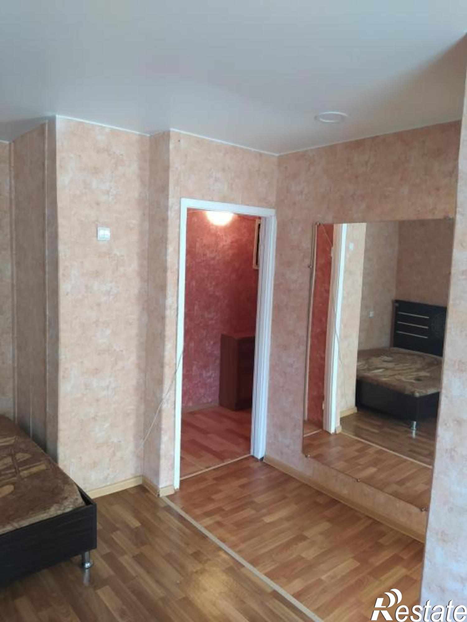 Сдать квартиру за 12 000 рублей на Михайловская ул, 53