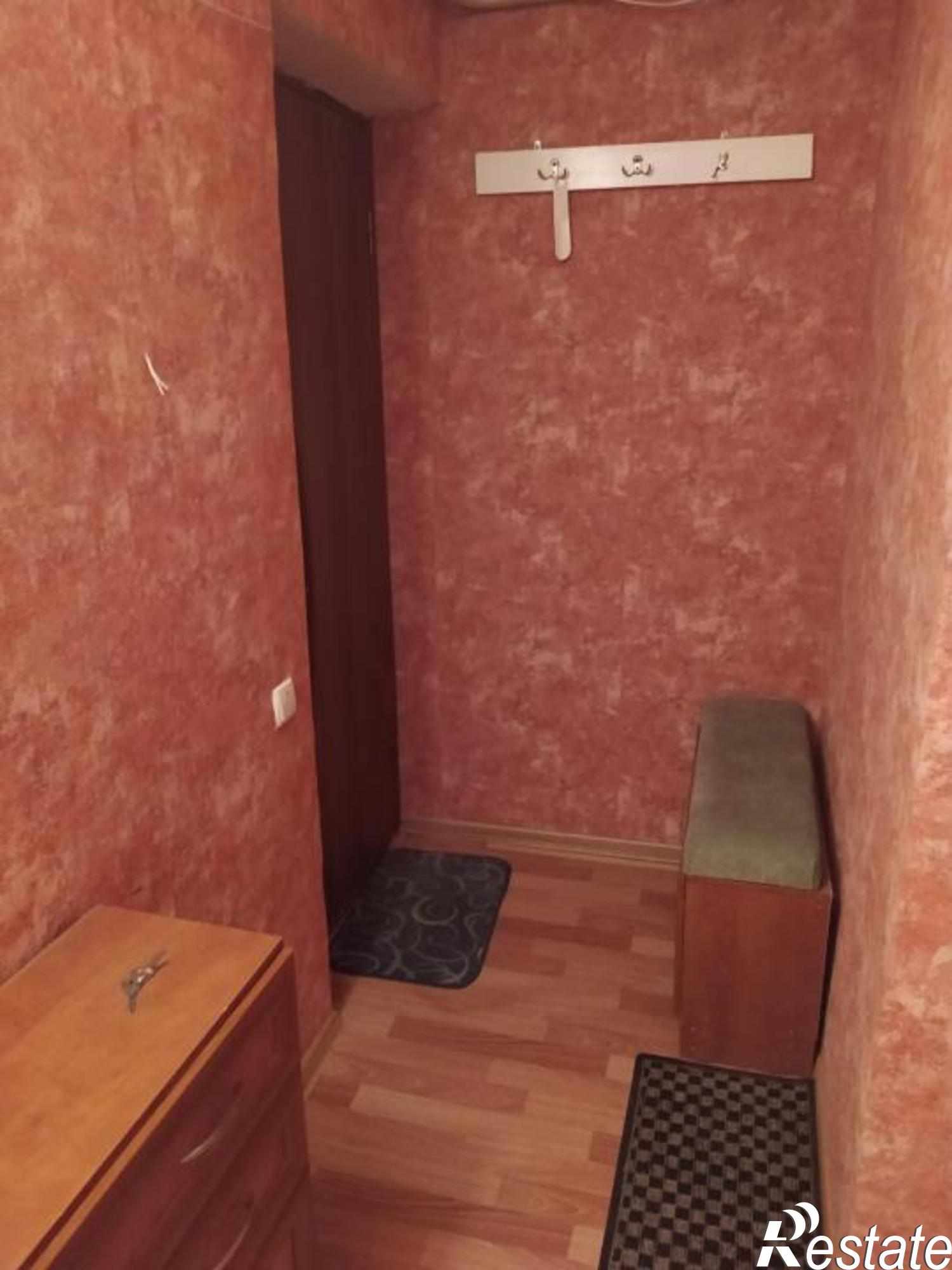 Сдать квартиру за 12 000 рублей на Михайловская ул, 53