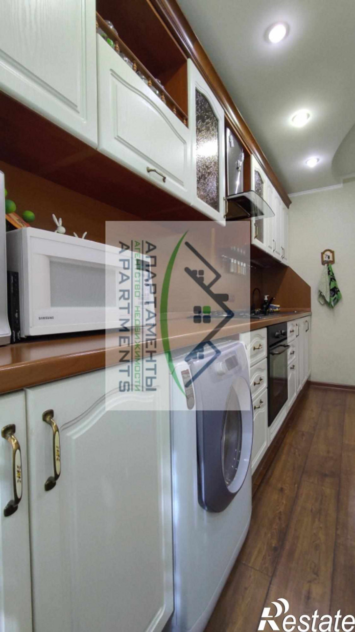 3-комн квартира Калинина пр-кт, 160