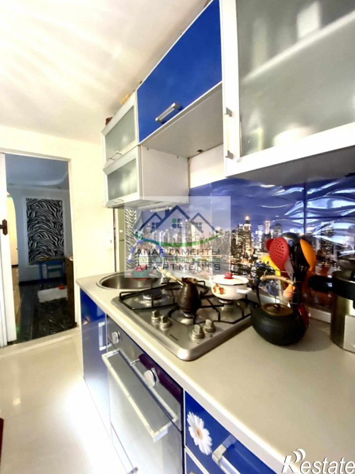 3-комн квартира Крайнего ул, 79