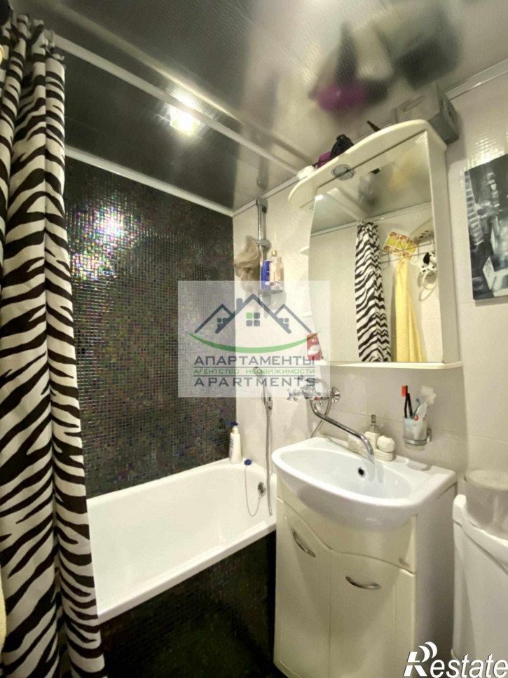 3-комн квартира Крайнего ул, 79