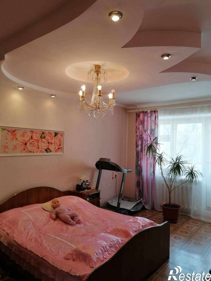 3-комн квартира Народный бульвар, 34