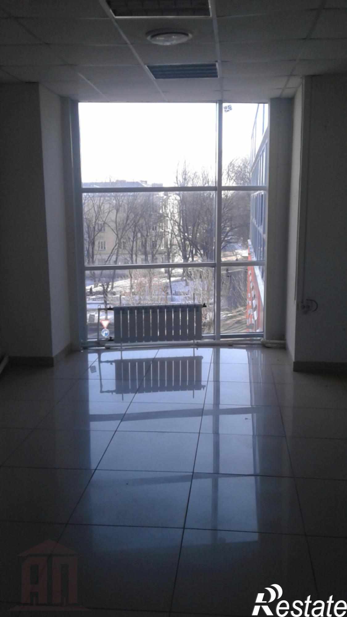 Сдать офис, помещение под офис за 11 700 рублей на Чайковского пр-кт, 29