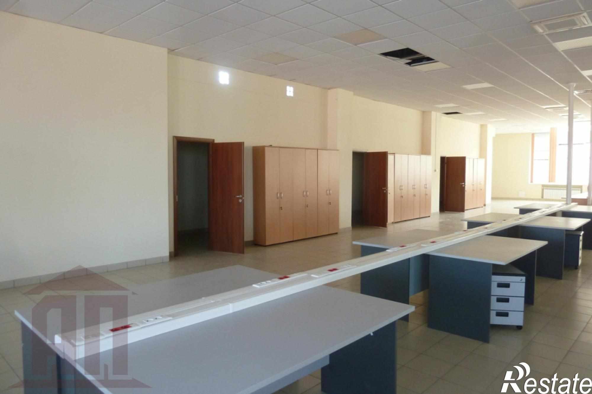Сдать офис, помещение под офис за 1 292 000 рублей на Калинина пр-кт, 17