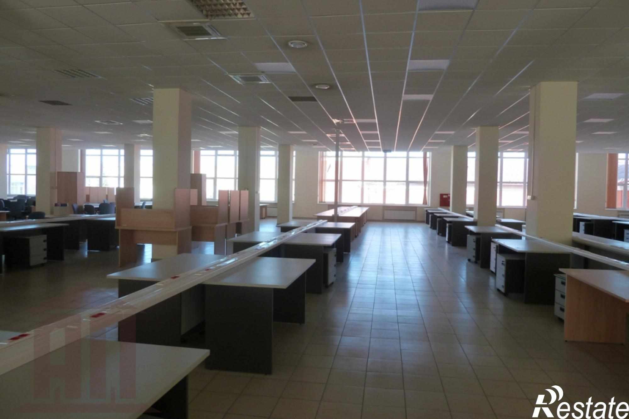 Сдать офис, помещение под офис за 1 292 000 рублей на Калинина пр-кт, 17