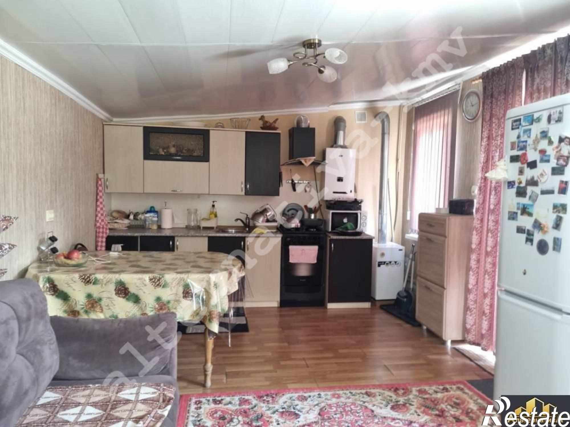 Купить дачу, дом, коттедж за 9 300 000 рублей на Гагарина ул.