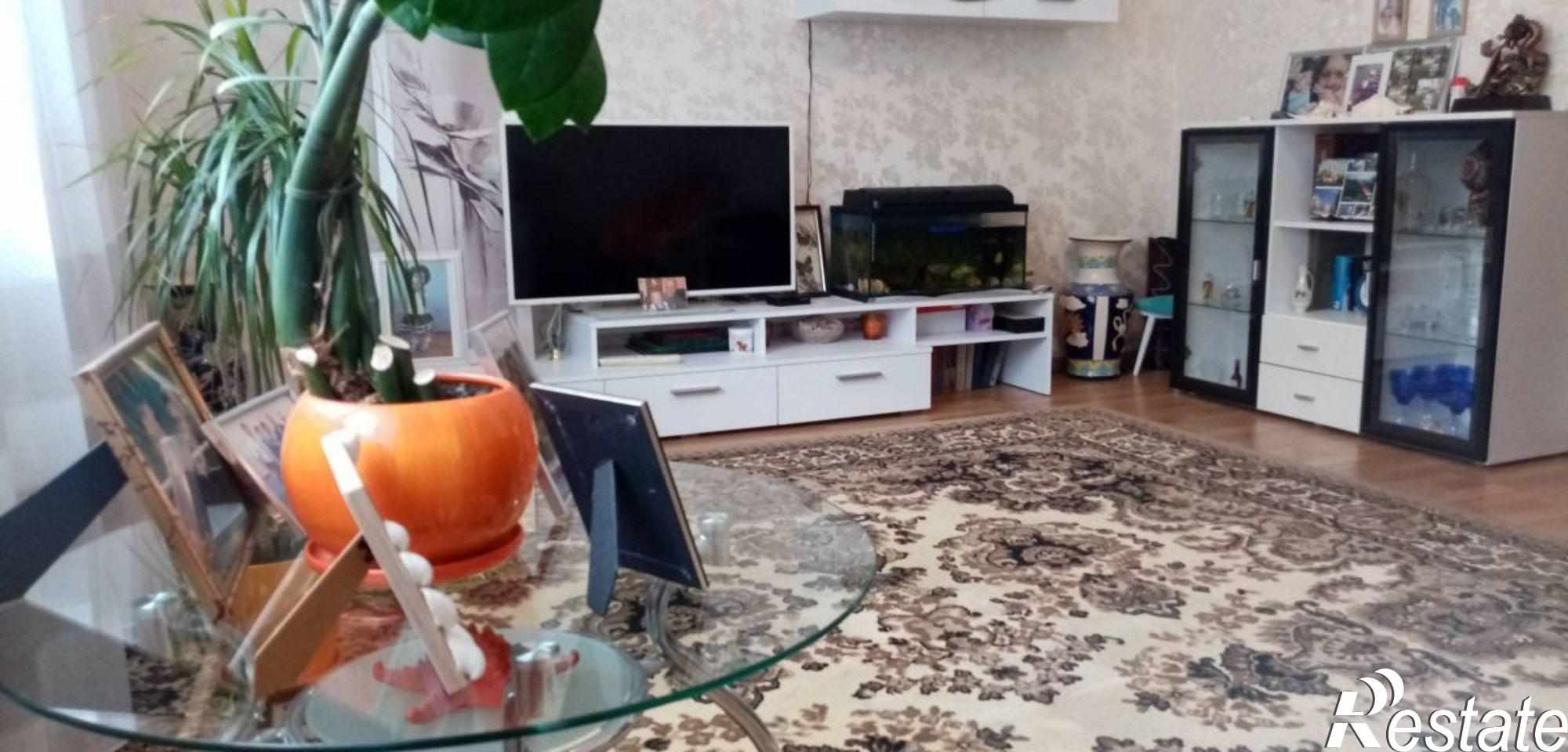 Купить квартиру за 6 100 000 рублей на Р.Люксембург пер, 6А