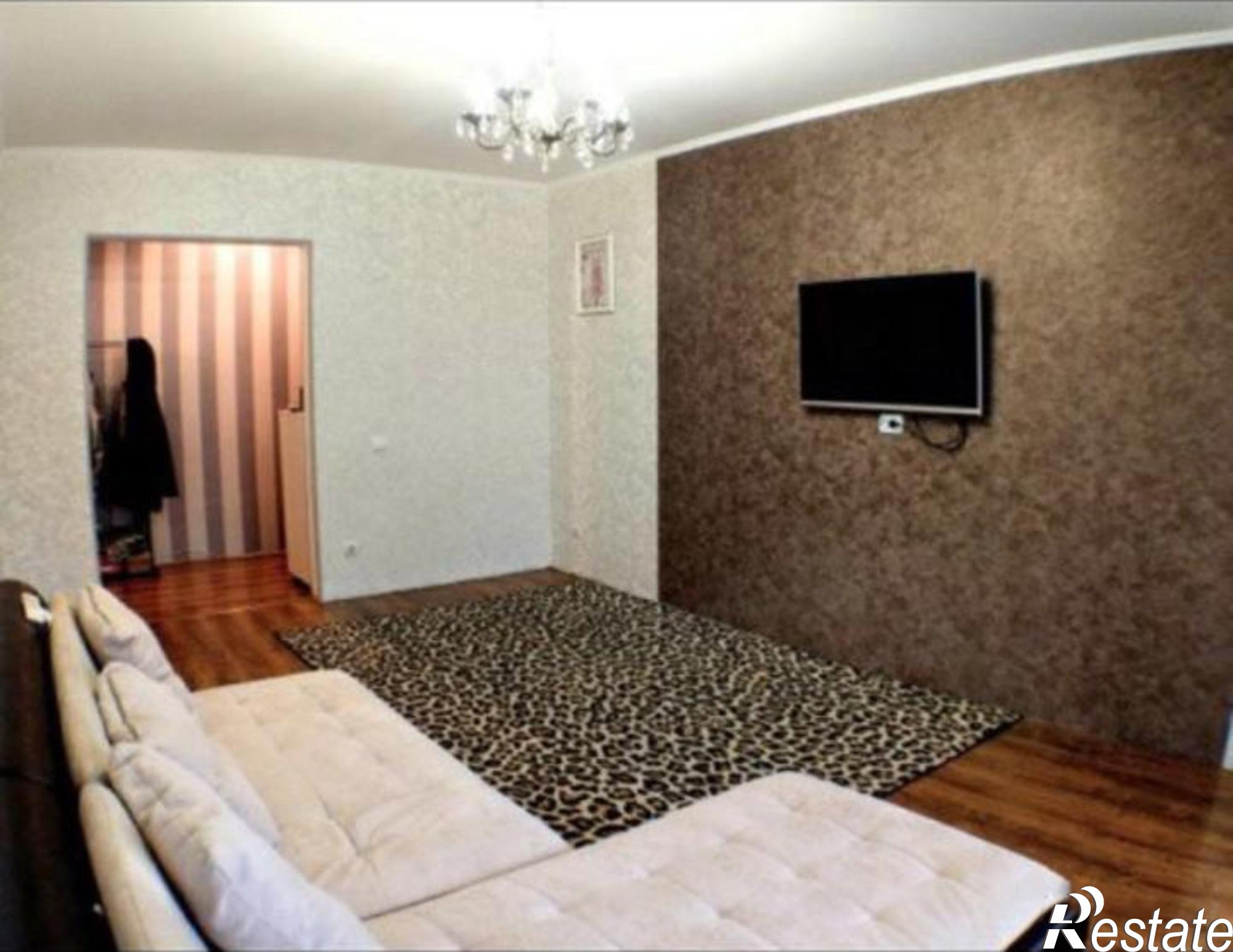 Купить квартиру за 4 940 000 рублей на Ю.Гагарина ул, 113