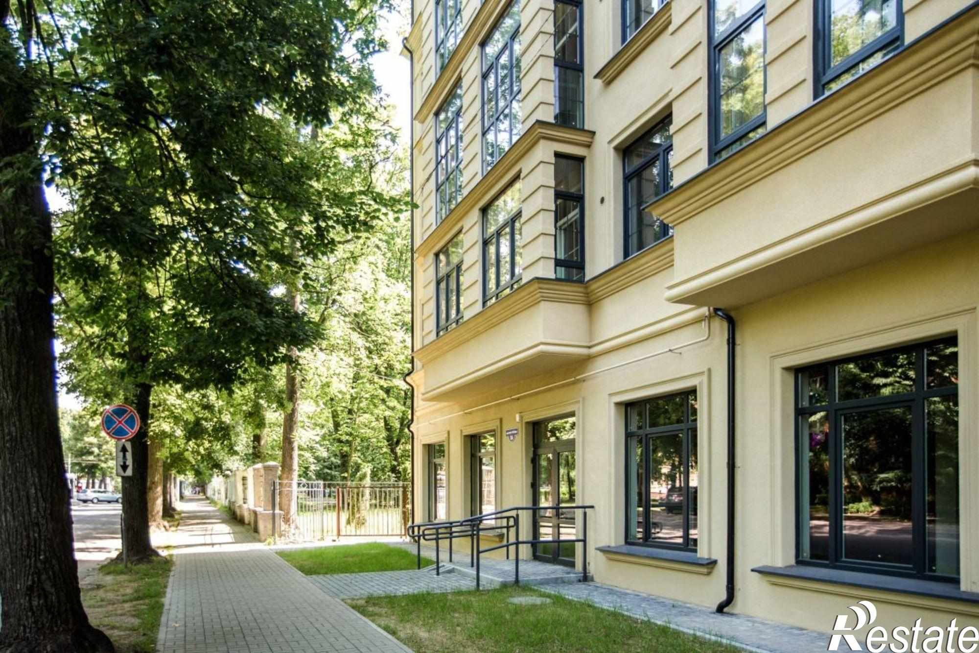 Купить квартиру за 13 468 000 рублей на Победы пр-кт, 5