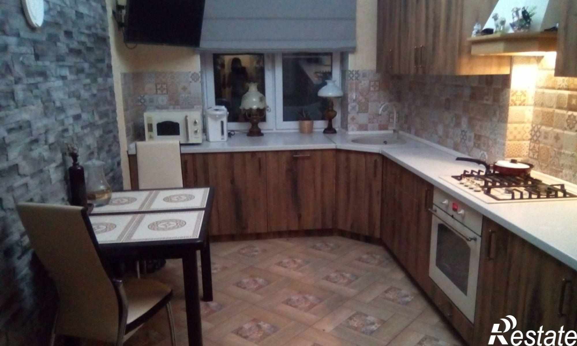 Купить квартиру за 10 300 000 рублей на Прохладная ул, 3