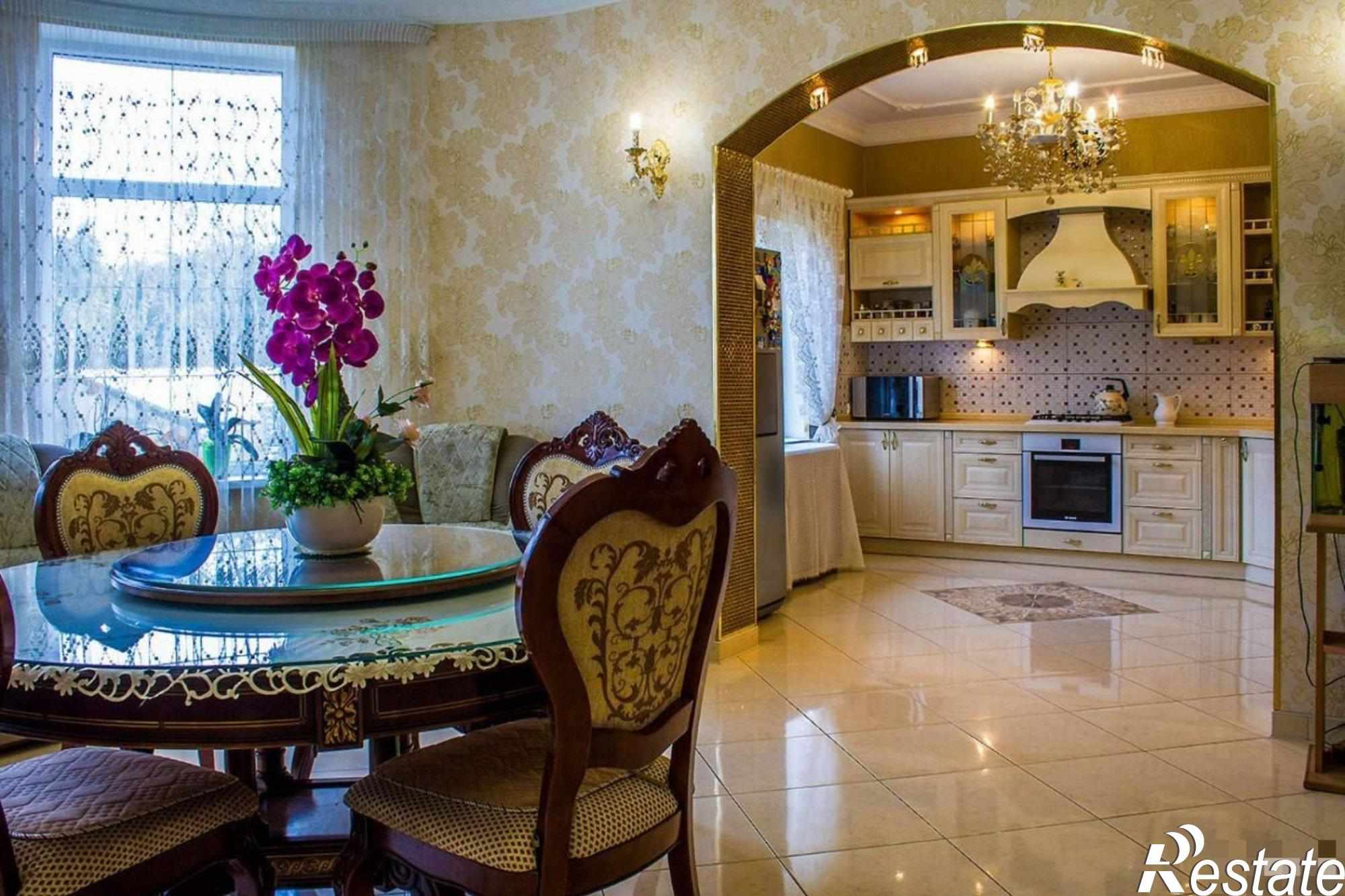 Купить дачу, дом, коттедж за 26 000 000 рублей на Андреевская ул