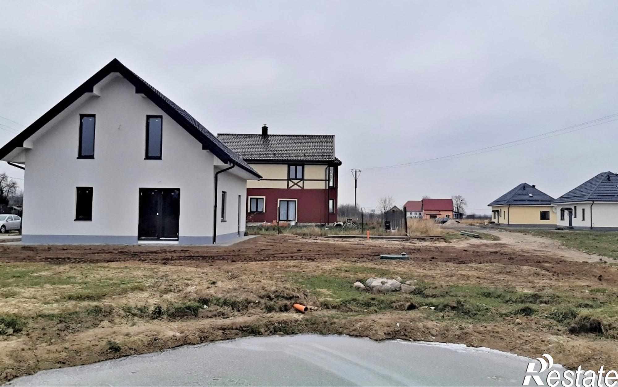 Купить дачу, дом, коттедж за 4 550 000 рублей на Центральная ул