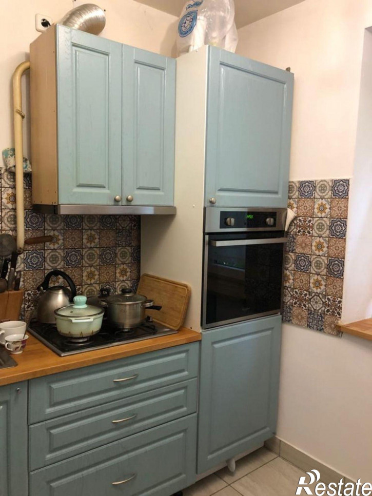 4-комн квартира Алябьева ул, 22