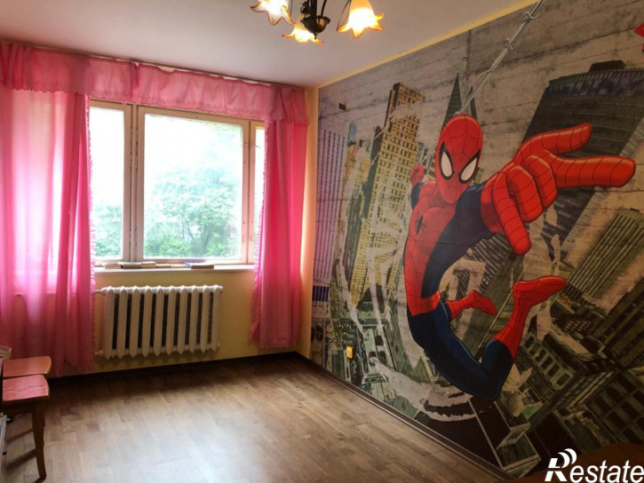 4-комн квартира Алябьева ул, 22