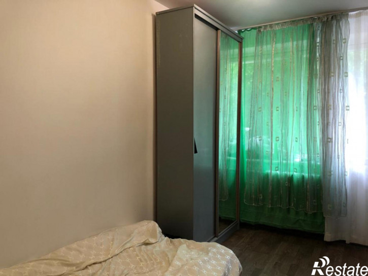 4-комн квартира Алябьева ул, 22