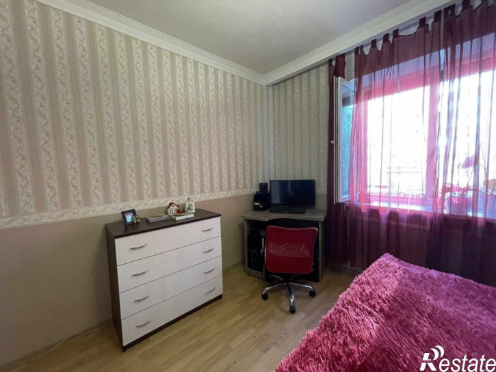2-комн квартира Осенняя ул, 24