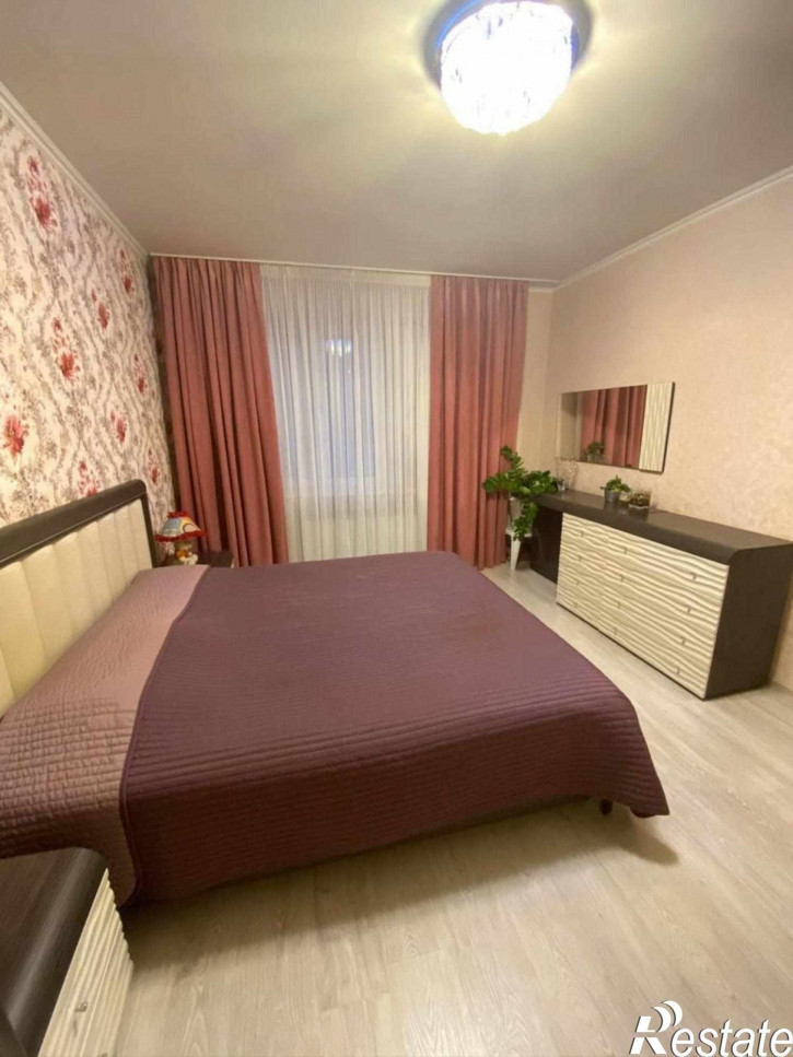 2-комн квартира Виктора Денисова ул, 12