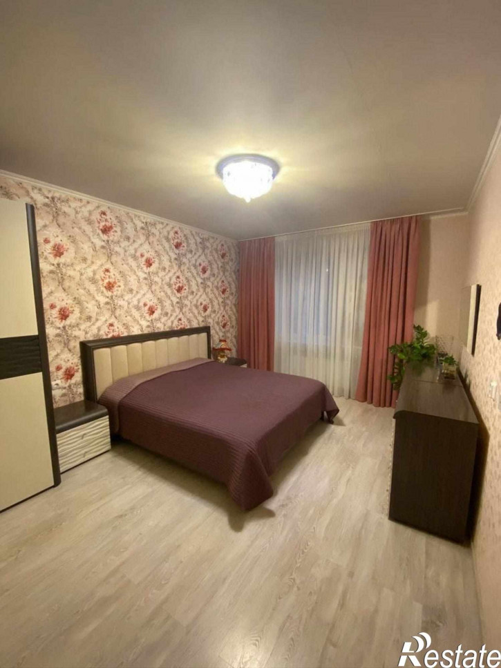 2-комн квартира Виктора Денисова ул, 12