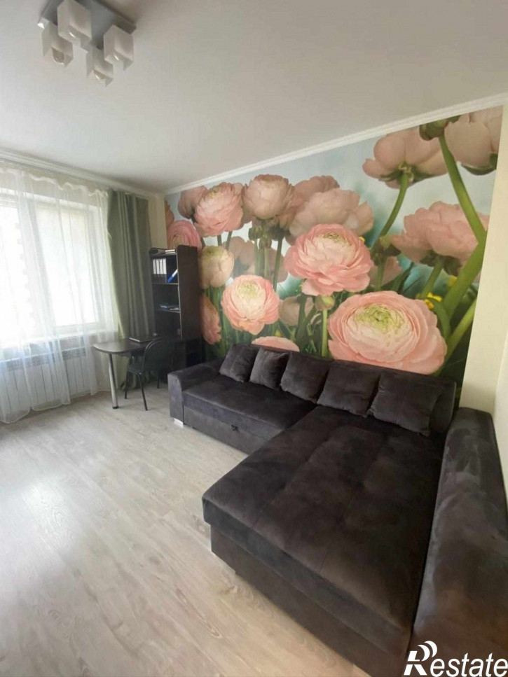 2-комн квартира Виктора Денисова ул, 12
