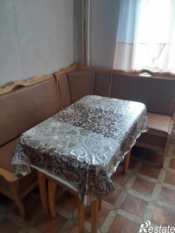 3-комн квартира О.Кошевого ул, 68