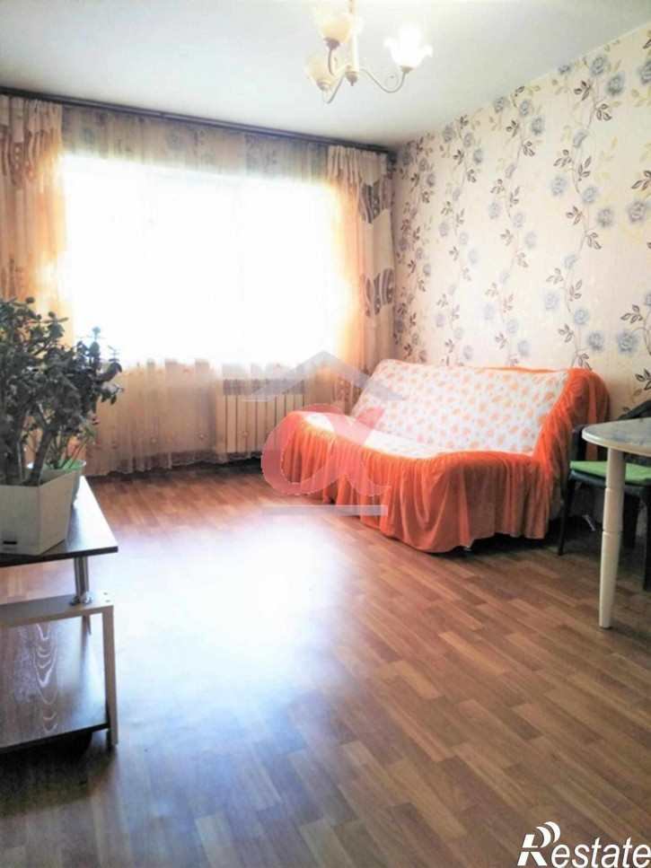 3-комн квартира Строителей бульвар, 27б