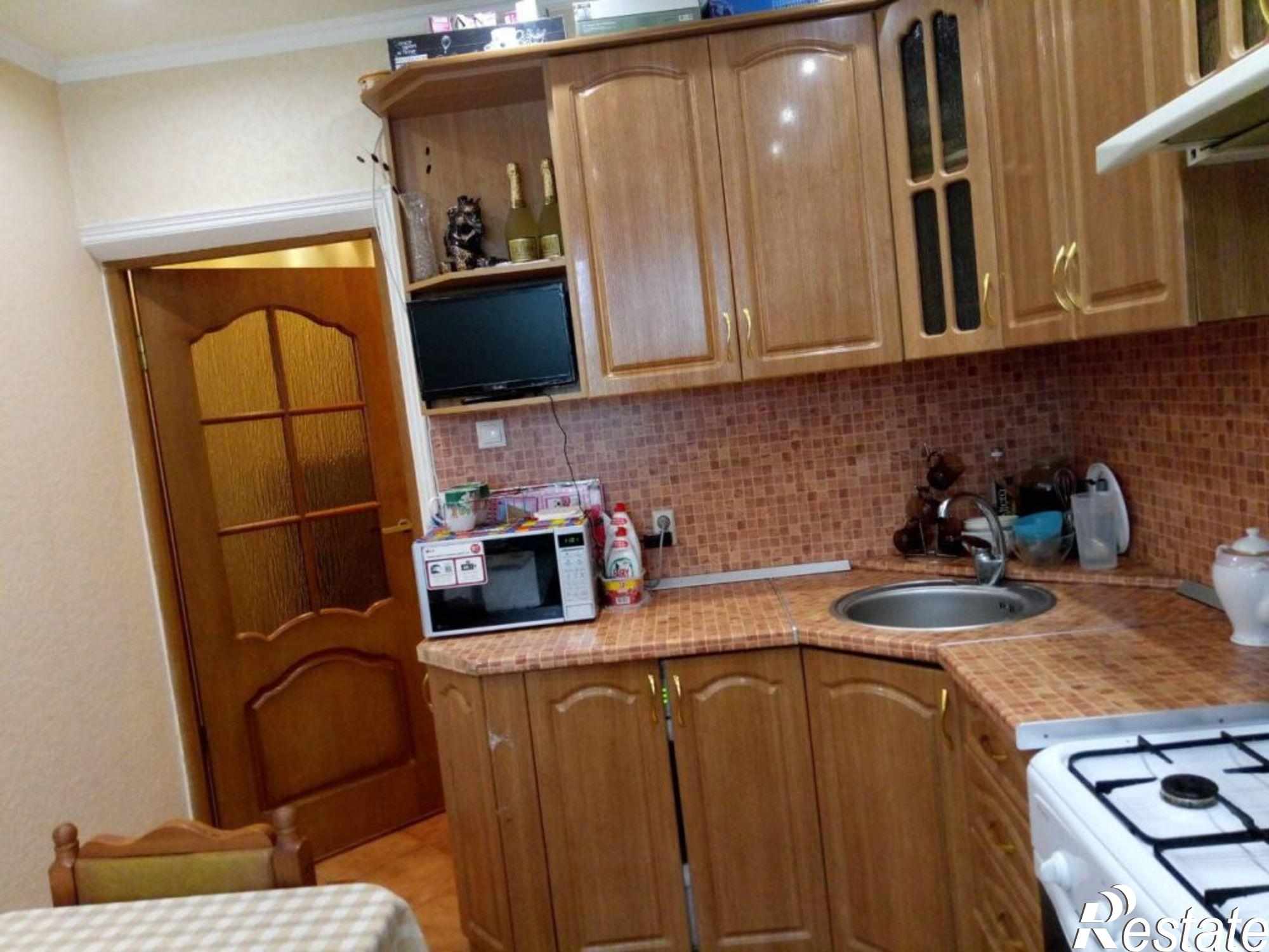 Купить квартиру за 3 500 000 рублей на Нежнова ул, 67к3