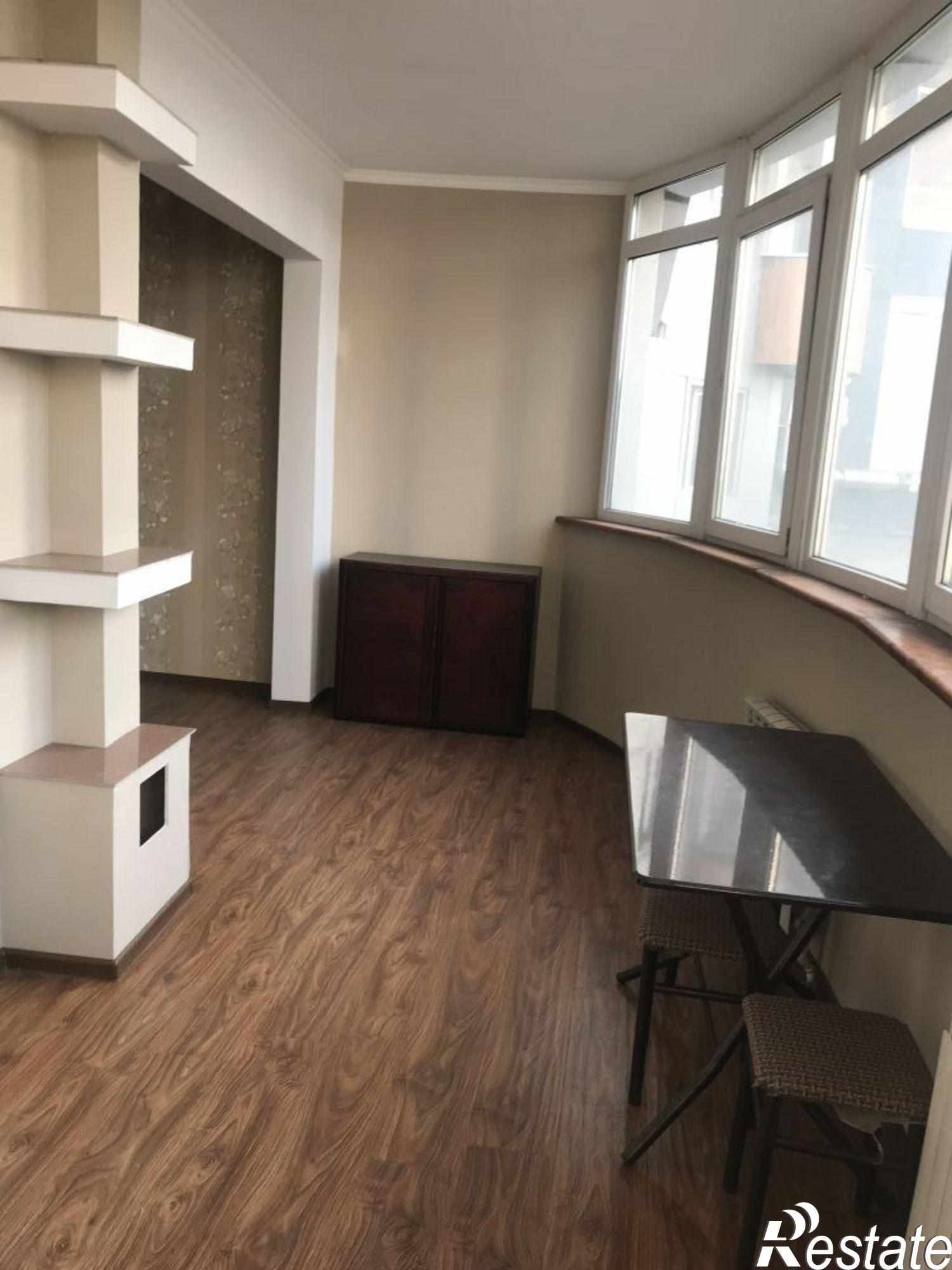 Купить квартиру за 7 200 000 рублей на Калинина пр-кт